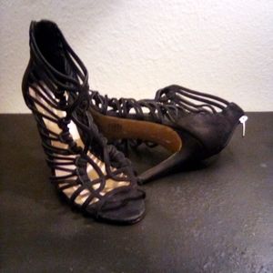 Vince Cammuto Sandal with Heel In Black